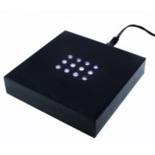 Light Base (white) Square M