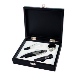  4 Piece Wine Set